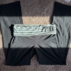 ✨GRAIL✨Victoria's Secret foldover flared leggings